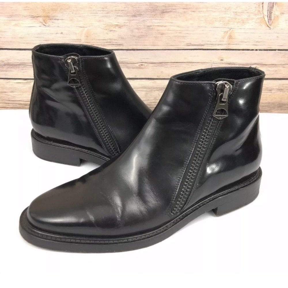 Acne Studios Dally Zip Ankle Leather Booti…
